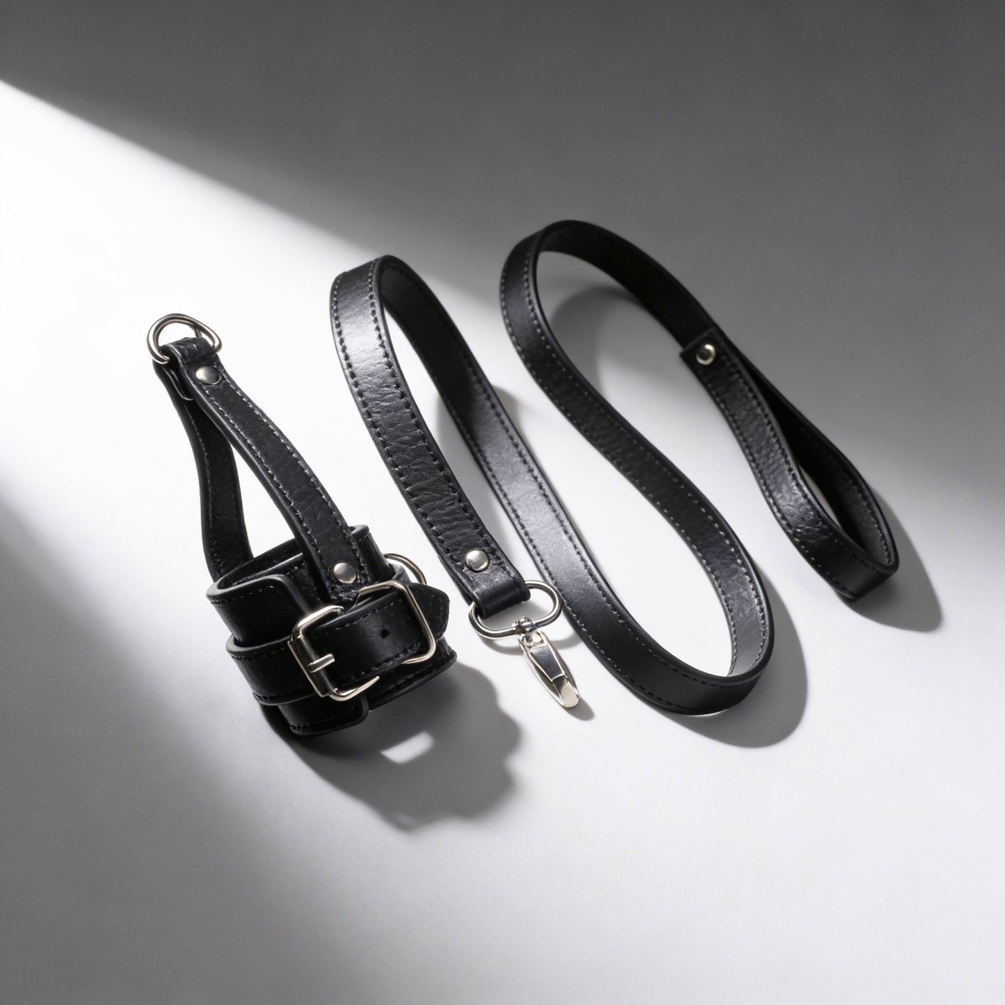 Ball Stretcher With Leash