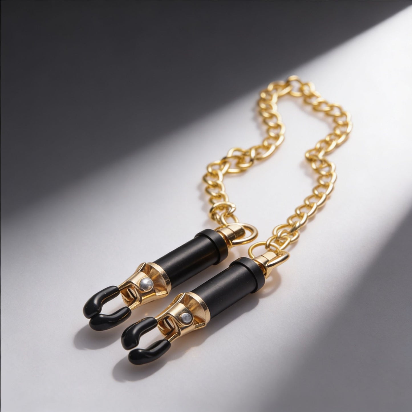 Deluxe Adjustable Nipple Clamps