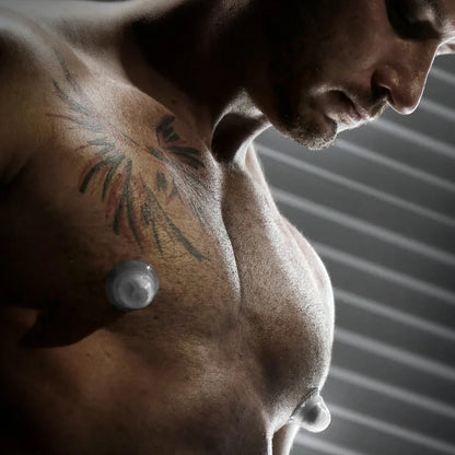 Large silicone nipple sucker opening detail. Fort Troff.